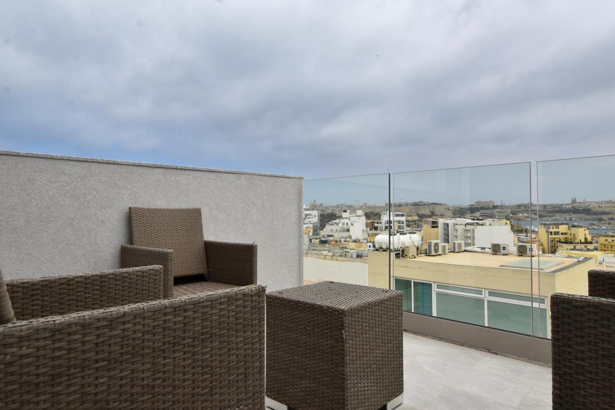 51Hh Apartments Gzira ภายนอก รูปภาพ